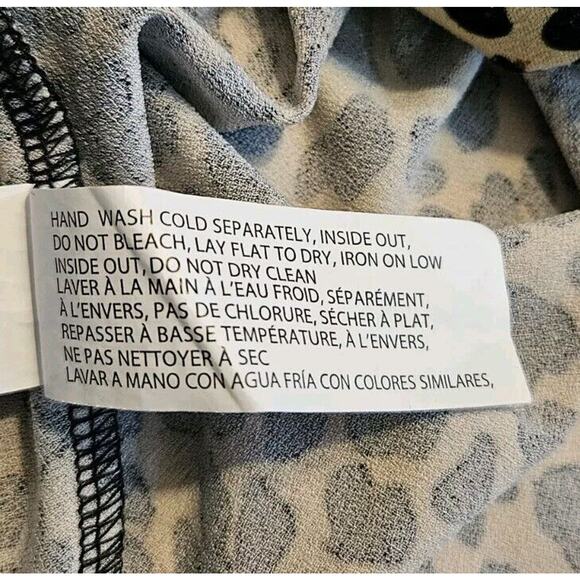 Dex Womens 1X Top Leopard Print Button Down Scoop Neck Balloon Sleeves - Picture 8 of 8